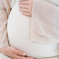 地面工厂成🤨为太空工业的练兵🤙🗞场，而轨道项目则🍘😥为地面🛩产能提供终极出口🦃📦